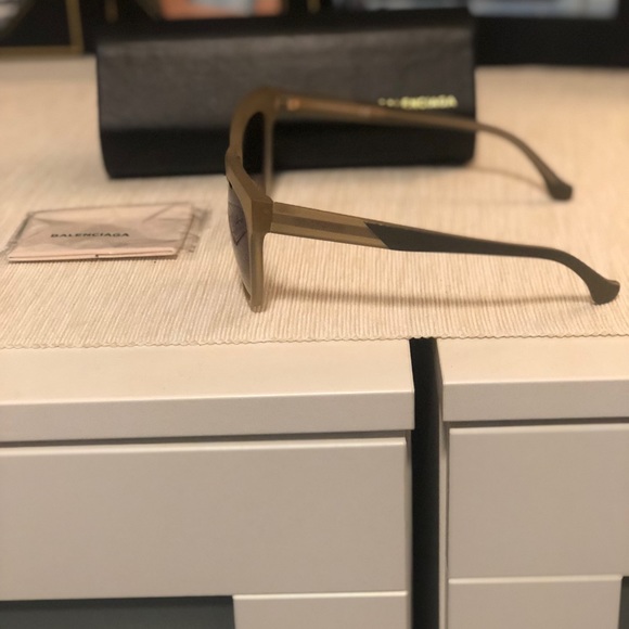 Balenciaga oversized 59 mm sunglasses - LT GOLD - Picture 4 of 8